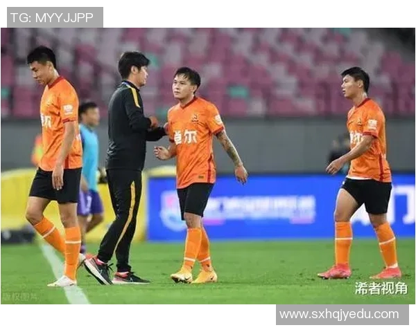 武汉滑板队在极限运动会中的精彩表现与节奏分析