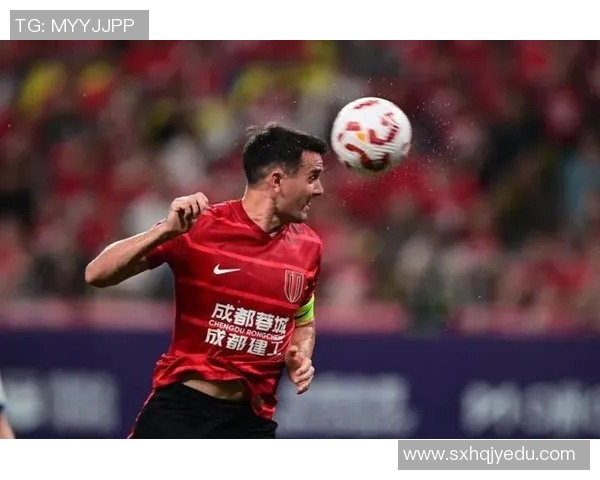 成都足球队技术水平创新高引发全国关注与热议